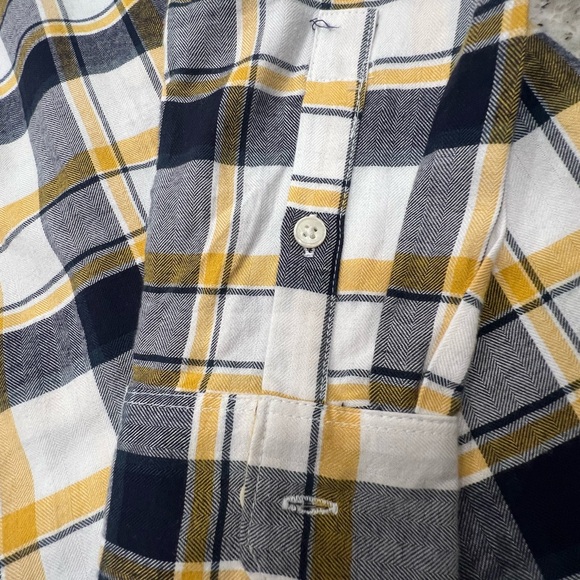 Banana Republic Yellow and Navy Checkered Shirt petite - Picture 6 of 11